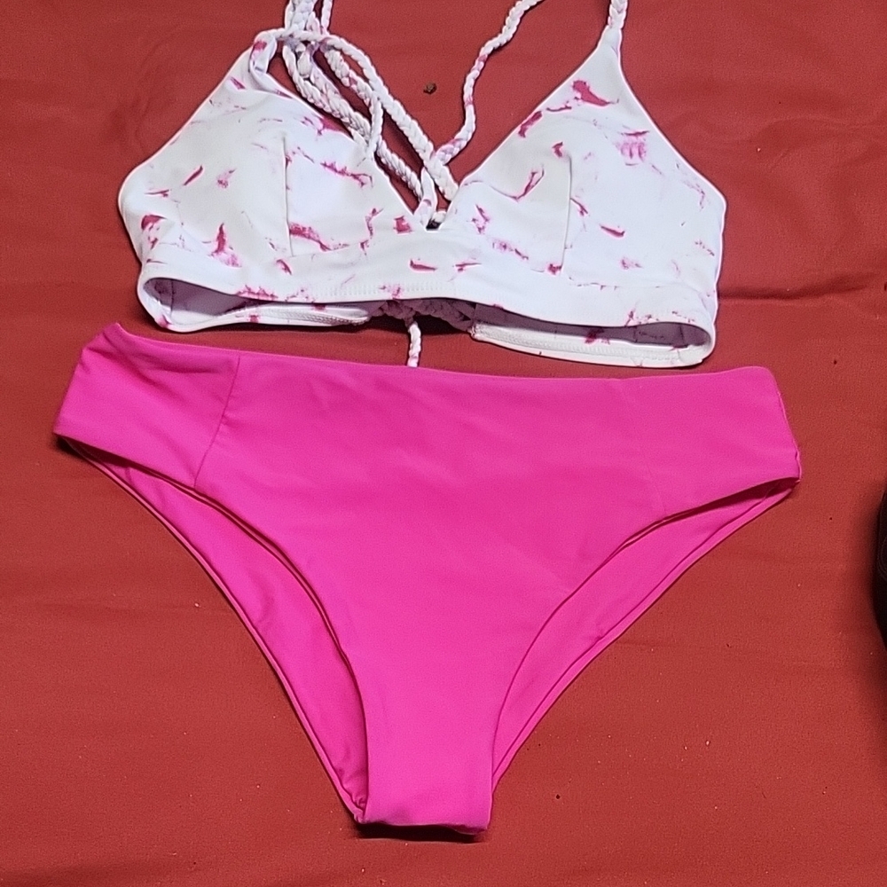 ROMWE Pink and White Bikini Set